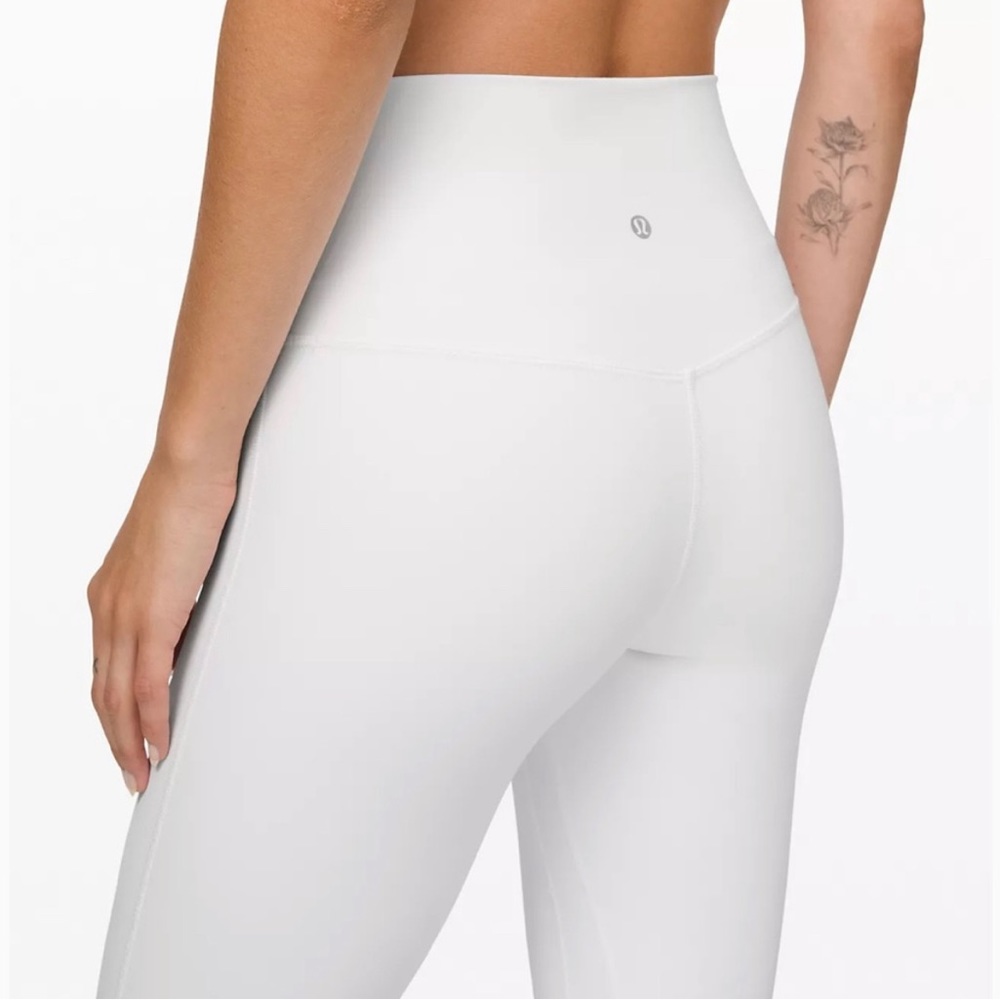 white lululemon align leggings